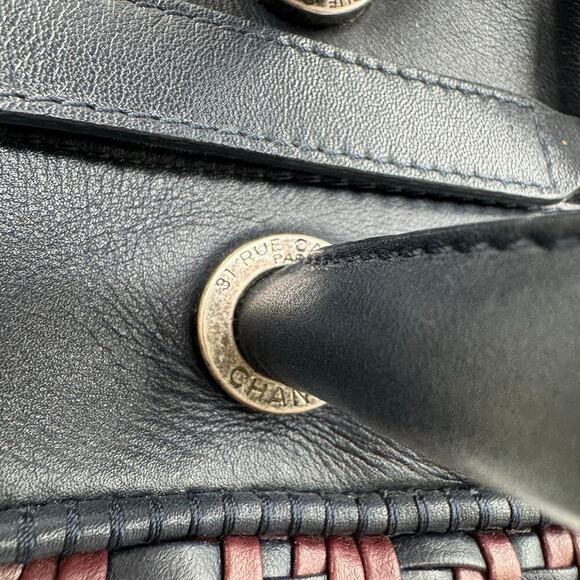 Chanel Navy and Burgundy Woven Leather 2-way Bowler Bag Series 21 Authentic CoA - Picture 6 of 9